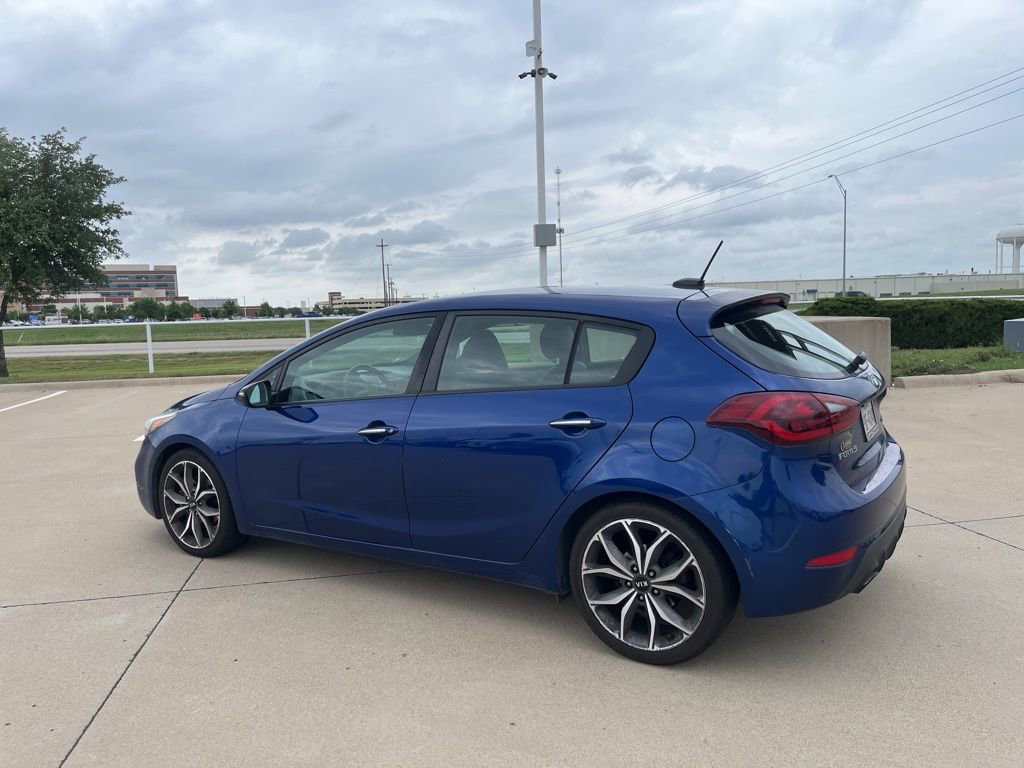 Used 2018 Kia Forte SX image 4