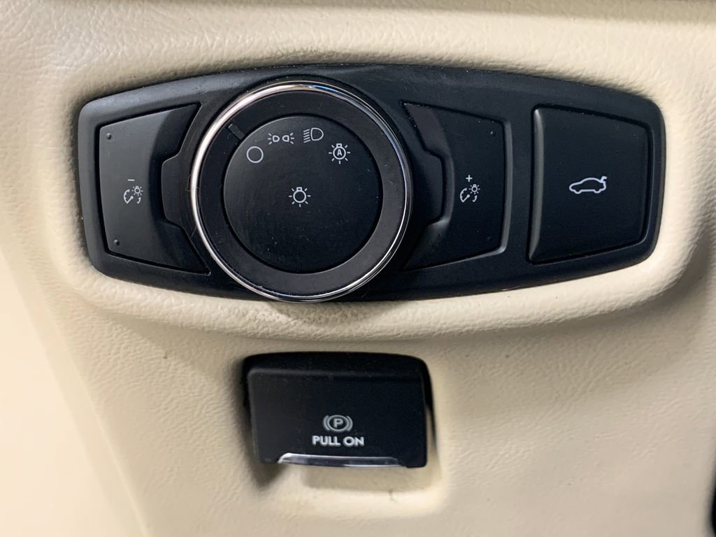 Used 2019 Lincoln MKZ Reserve w/ Reserve Plus Package image 16