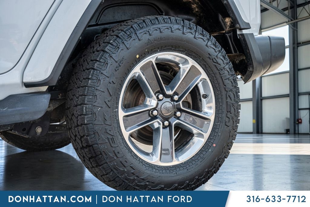 Used 2019 Jeep Wrangler Unlimited Sahara image 39