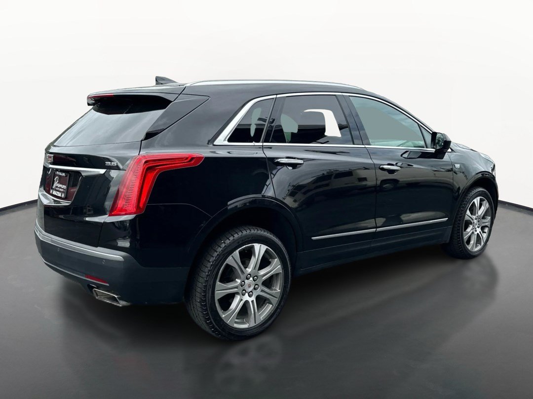 Used 2018 Cadillac XT5 Premium Luxury AWD/4WD image 3