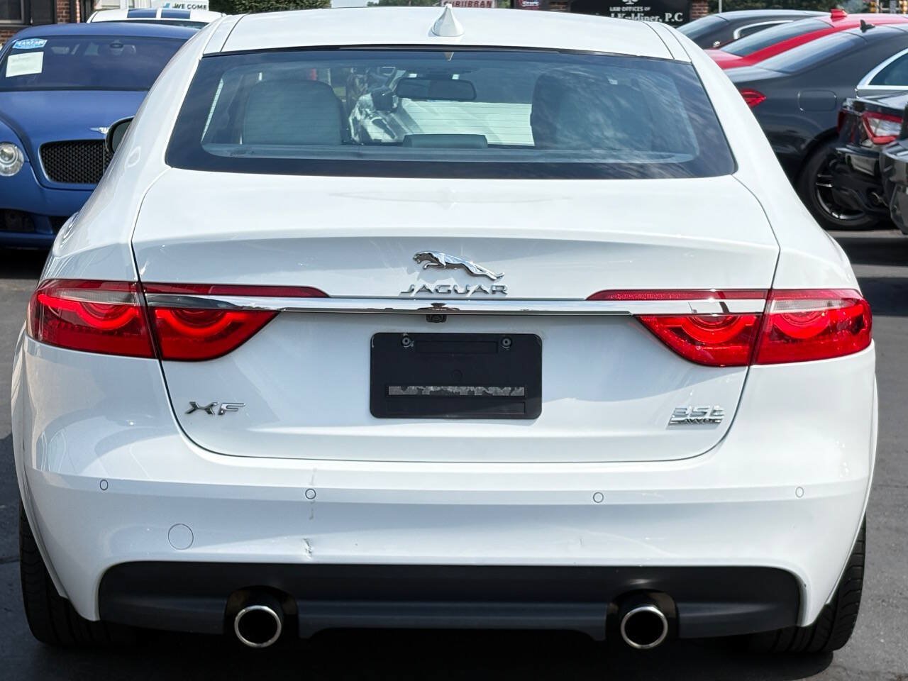 Used 2016 Jaguar XF Prestige AWD/4WD image 7