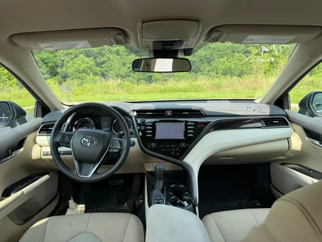 Used 2019 Toyota Camry LE FWD image 15