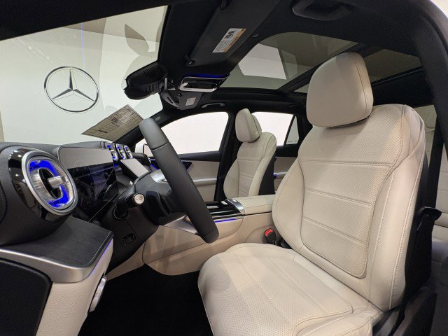 New 2026 Mercedes-Benz GLC 350e 4MATIC image 7