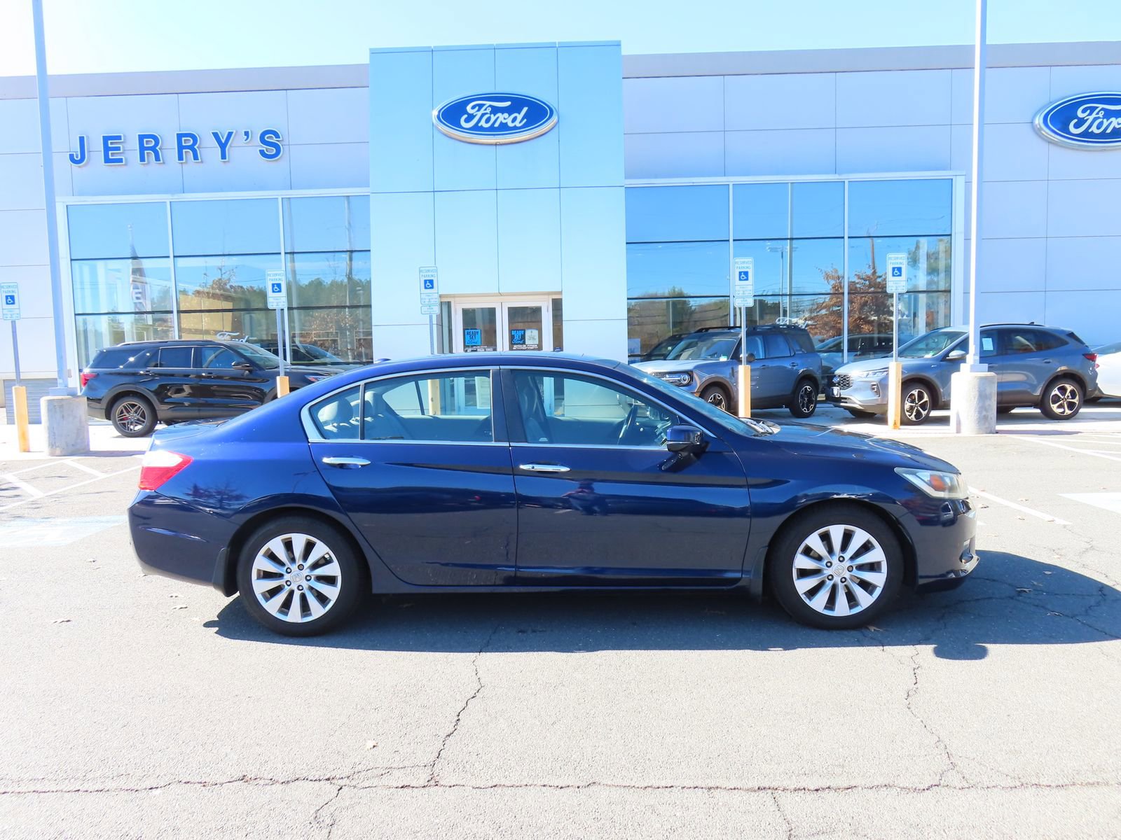 Used 2013 Honda Accord EX-L image 4