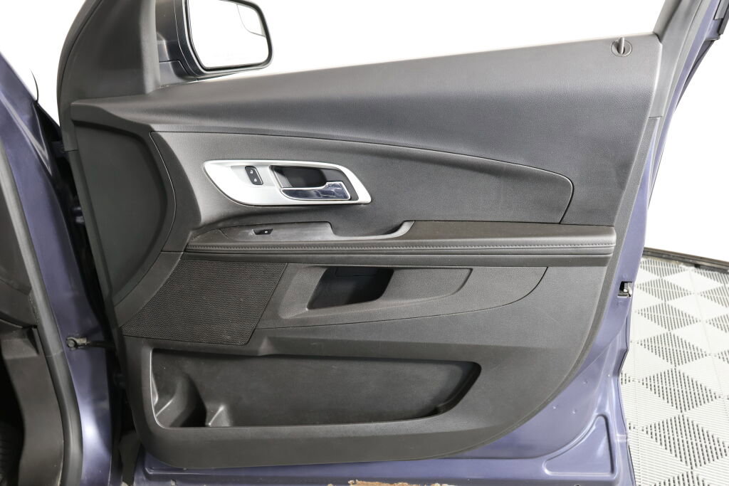 Used 2013 Chevrolet Equinox LS w/ LPO, Protection Package FWD image 25