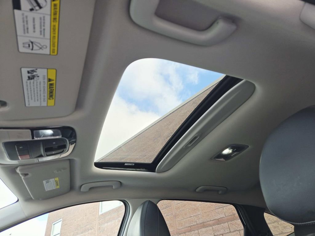 Used 2023 Hyundai Tucson SEL w/ Convenience Package image 9