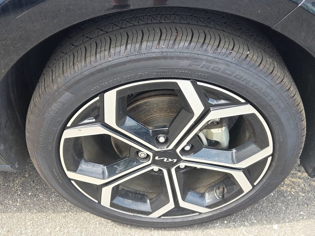 Used 2023 Kia Niro SX Touring FWD image 8
