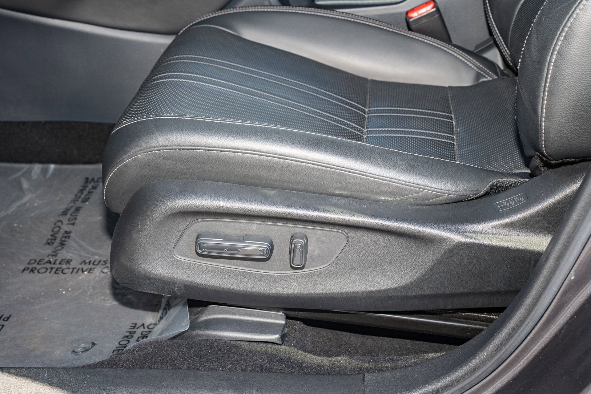 Certified 2023 Honda HR-V EX-L image 28