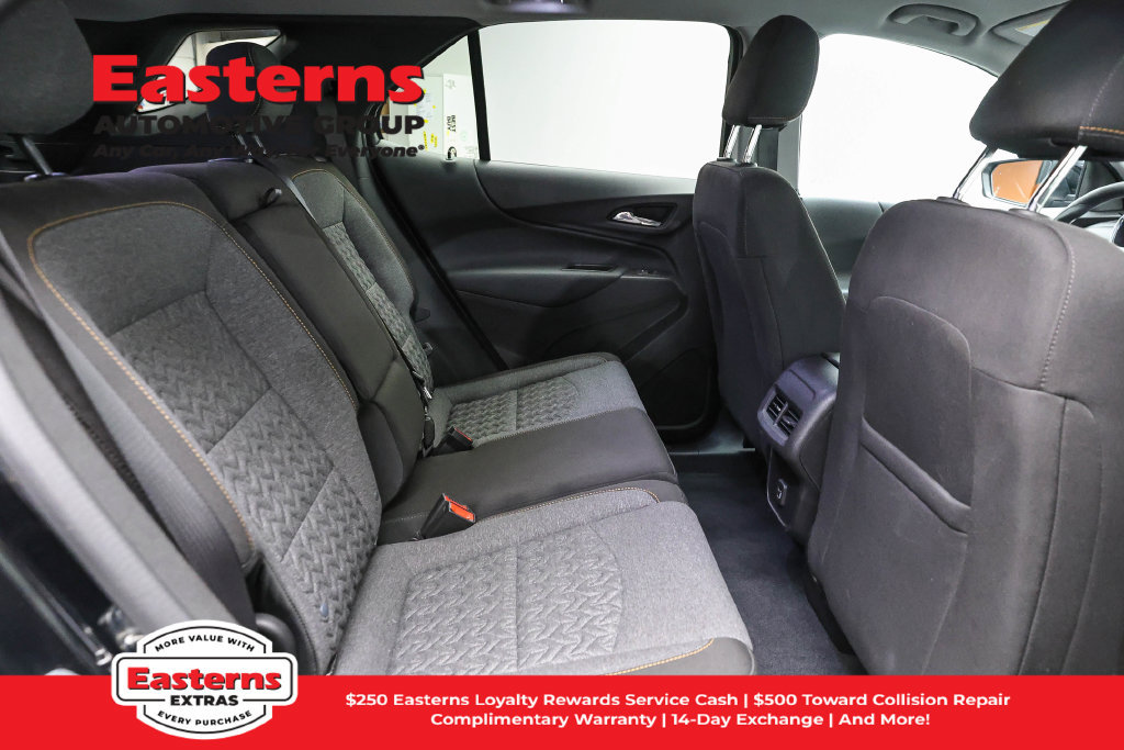 Used 2024 Chevrolet Equinox LT FWD image 23