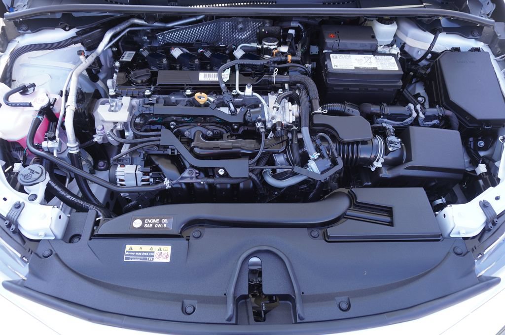 Certified 2025 Toyota Corolla SE FWD image 21