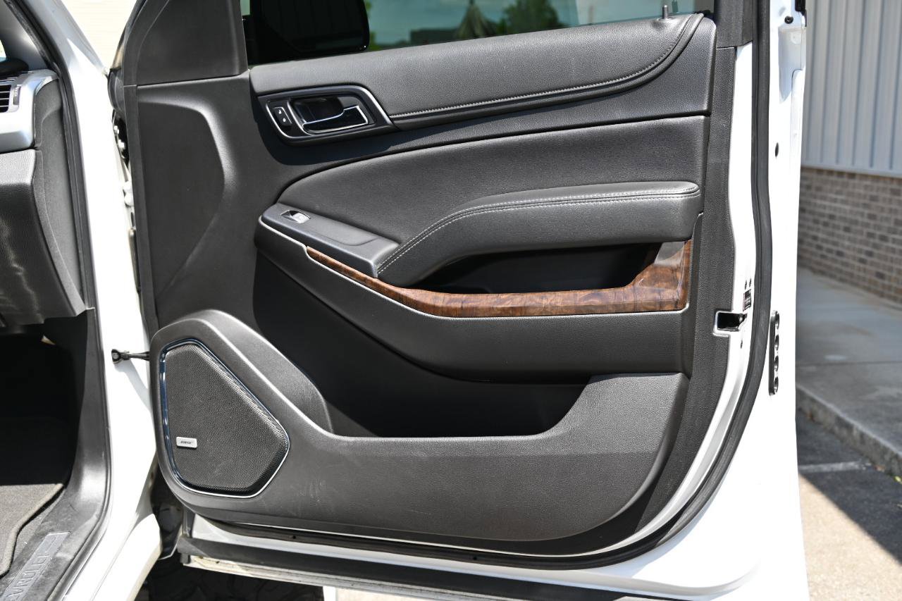 Used 2019 Chevrolet Suburban LT AWD/4WD image 24