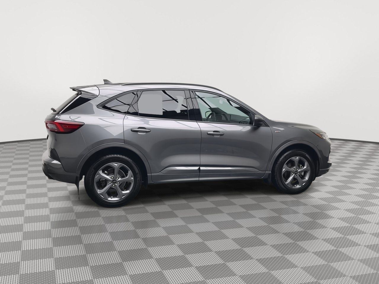 Used 2024 Ford Escape ST-Line w/ Tech Pack #1 AWD/4WD image 39