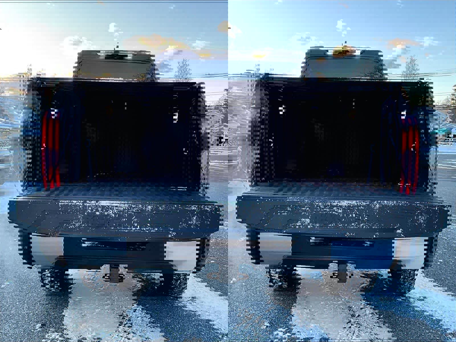 Used 2023 Toyota Tundra Limited image 32