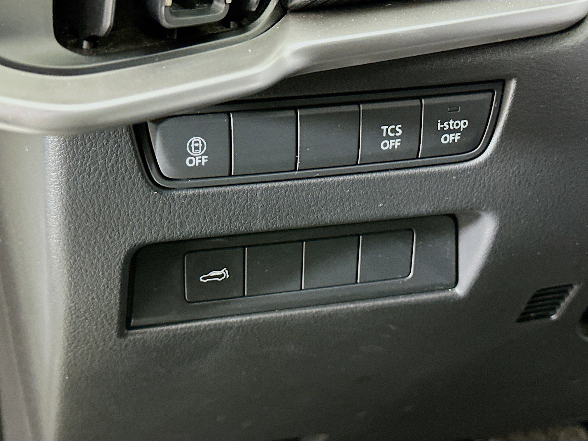 Used 2025 MAZDA CX-90 3.3 Turbo w/ Select Package image 17