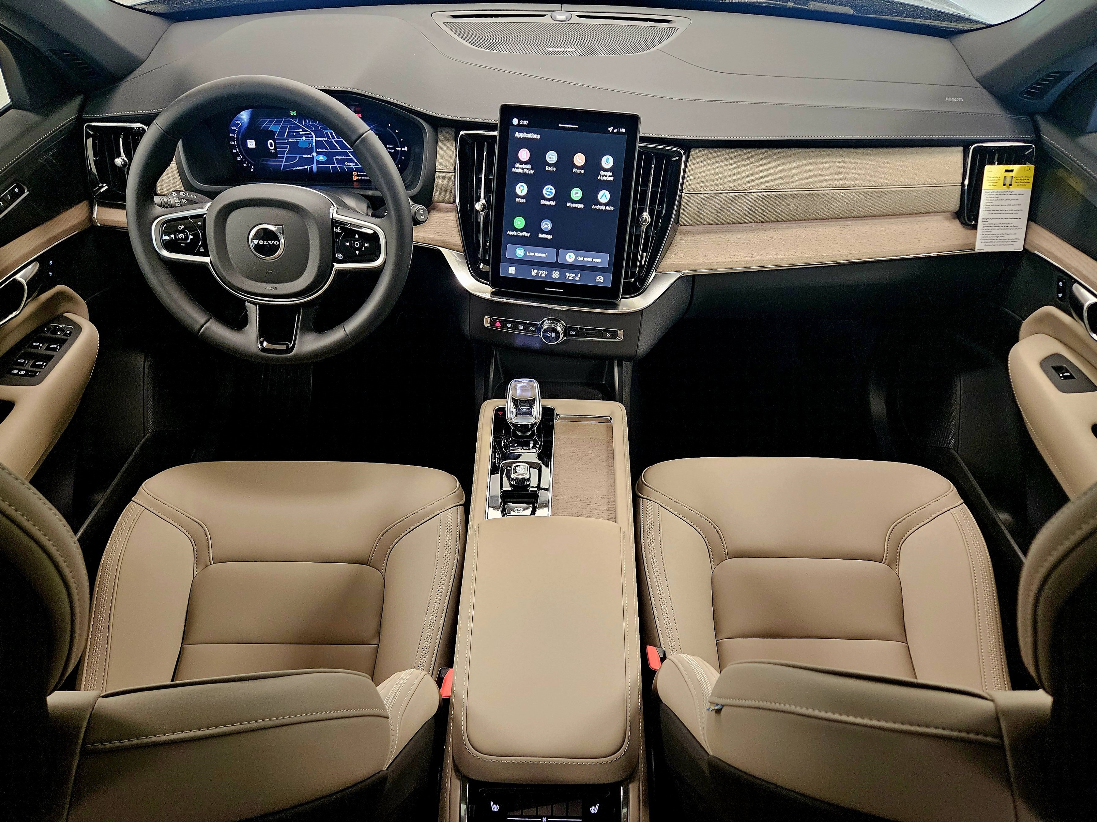New 2026 Volvo XC90 T8 Plus w/ Protection Package Premier AWD/4WD image 13