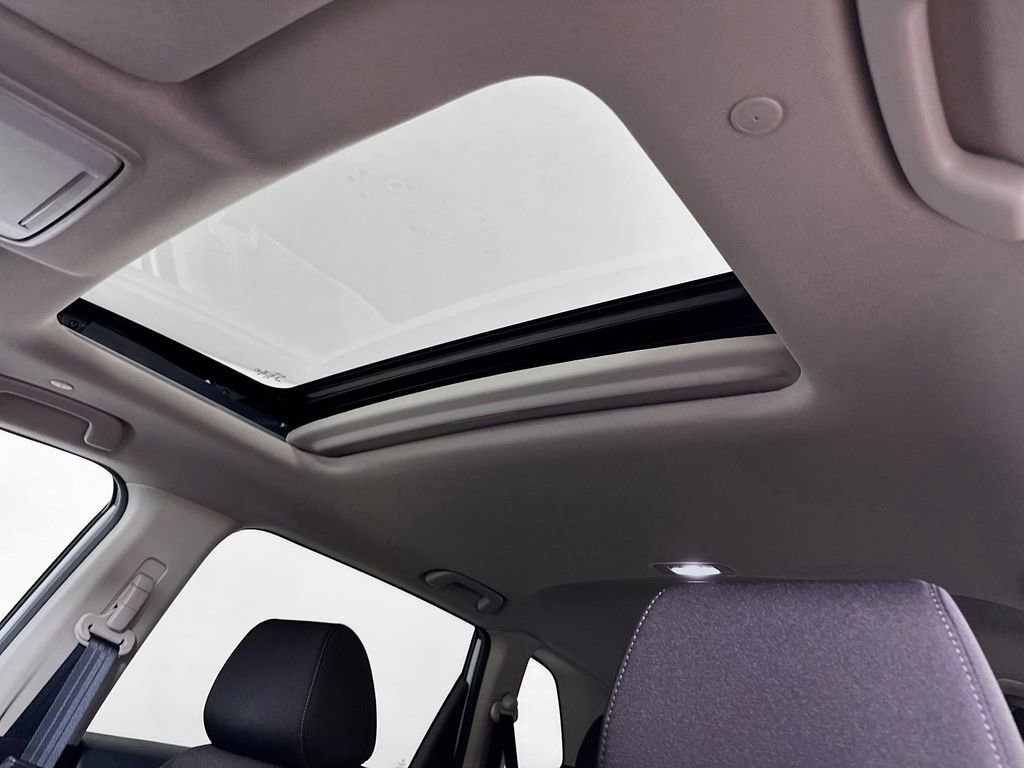 Certified 2026 Honda CR-V EX image 11