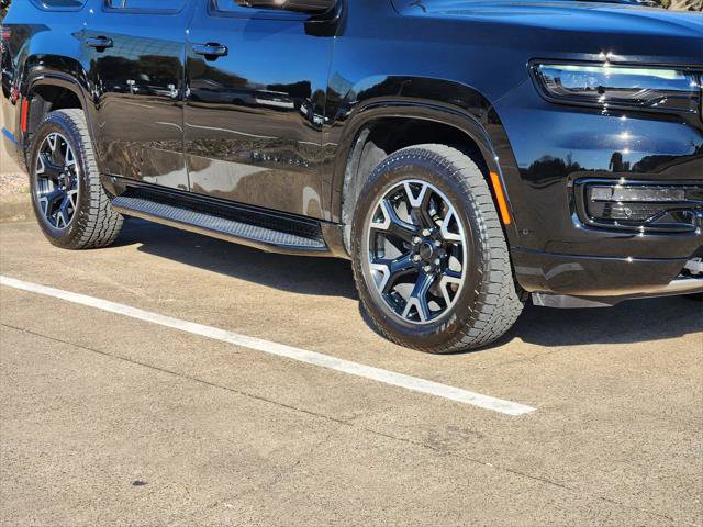 Certified 2025 Jeep Wagoneer Series II image 11