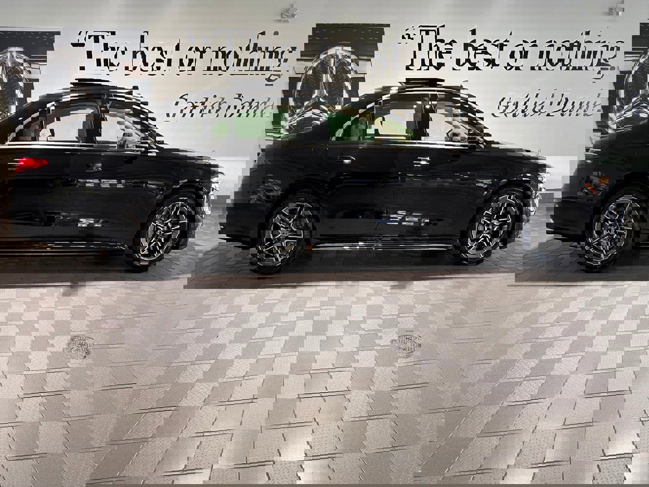 New 2026 Mercedes-Benz S 500 4MATIC image 3