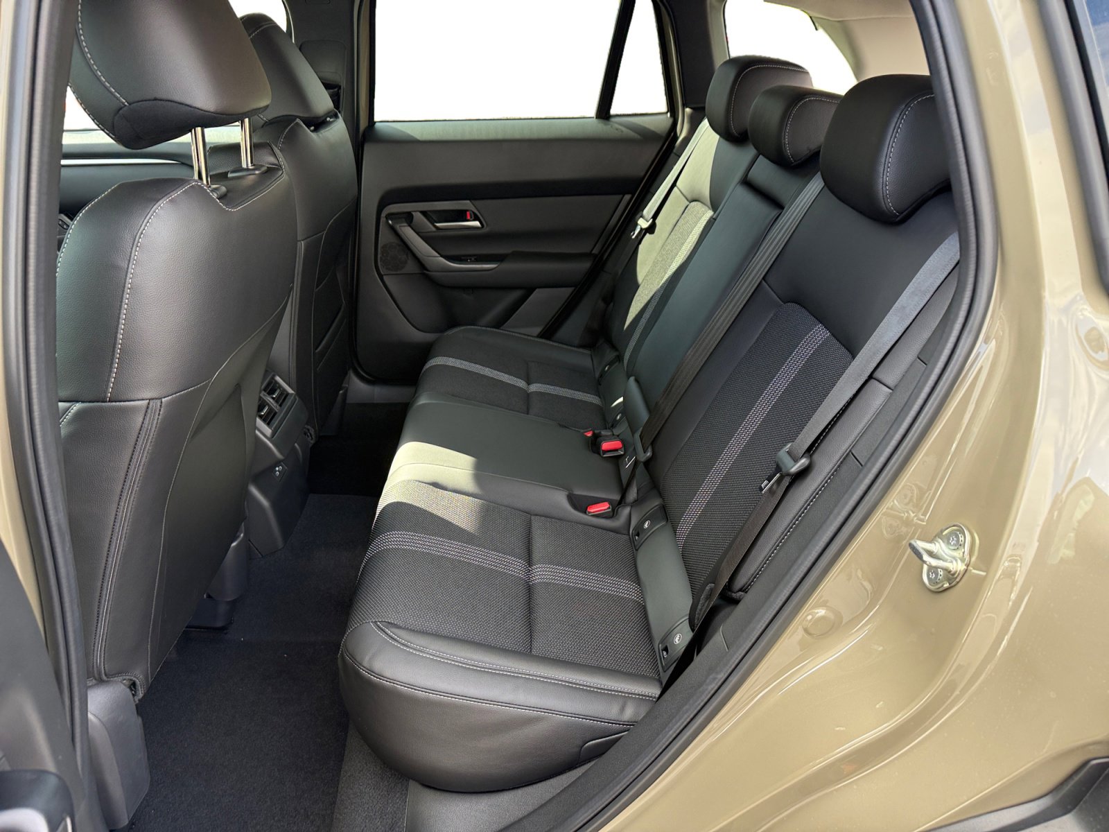 New 2026 MAZDA CX-50 Meridian Edition w/ Weather Package image 16