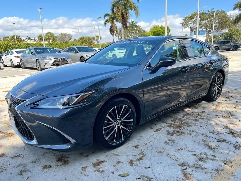 Certified 2024 Lexus ES 350 w/ Premium Package image 3