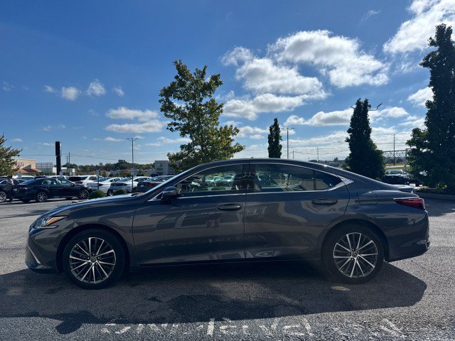 Used 2023 Lexus ES 250 w/ Premium Package AWD/4WD image 14