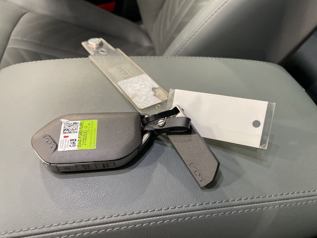 Certified 2024 Kia Sorento SX Prestige w/ Sage Leather Package image 36
