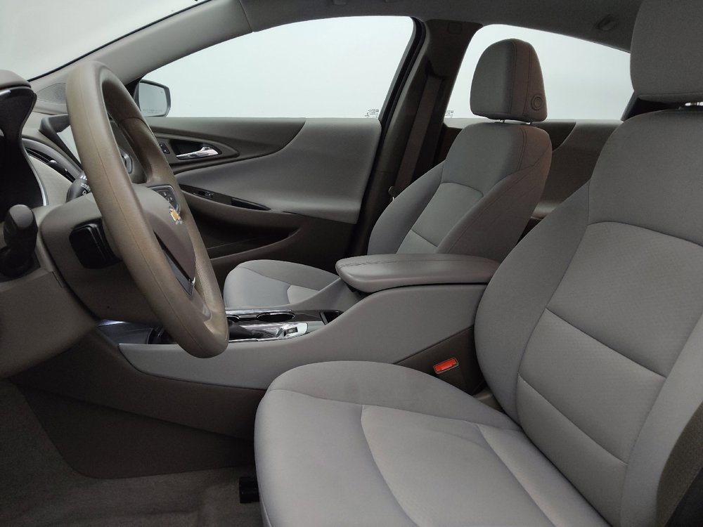 Used 2022 Chevrolet Malibu LT FWD image 17