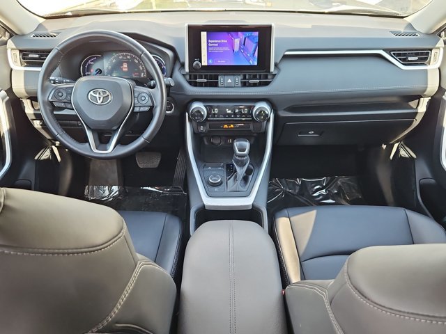 Used 2024 Toyota RAV4 XLE Premium AWD/4WD image 19