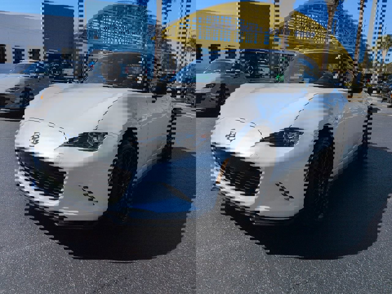 Used 2023 MAZDA MX-5 Miata Club w/ Brembo/BBS Recaro Package image 8