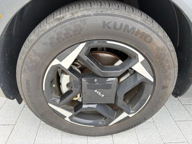 Used 2026 Kia Sportage EX w/ EX Panorama Roof Package FWD image 2
