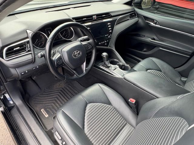 Used 2018 Toyota Camry SE w/ Audio Package FWD image 12