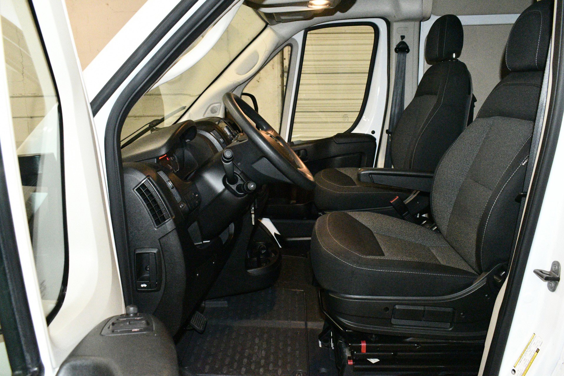 Used 2019 RAM ProMaster 3500 w/ Interior Convenience Group image 51