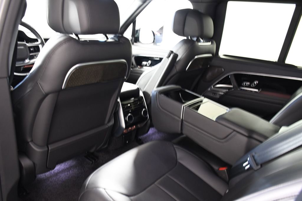 Used 2025 Land Rover Range Rover Autobiography image 26