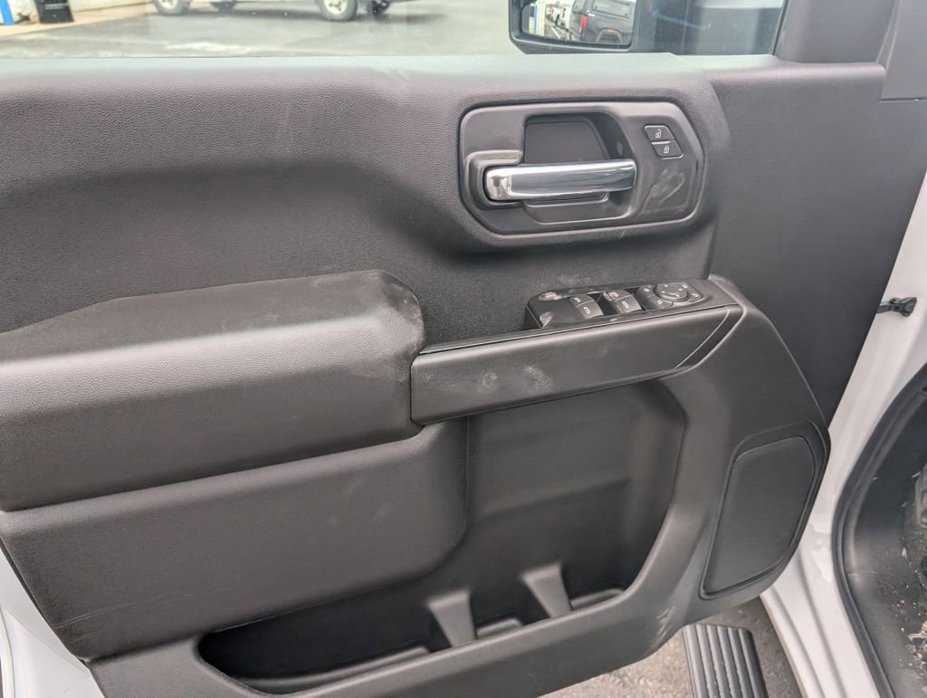 New 2026 Chevrolet Silverado 2500 Custom w/ Custom Value Package image 15