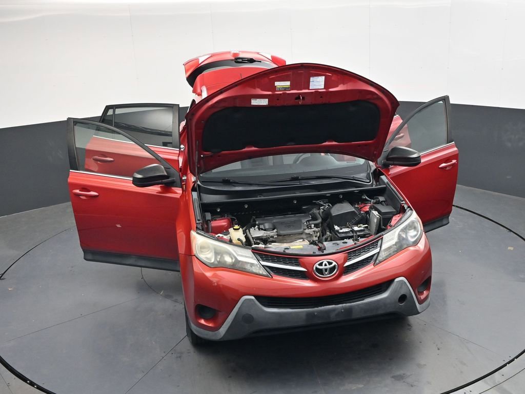 Used 2015 Toyota RAV4 LE image 35