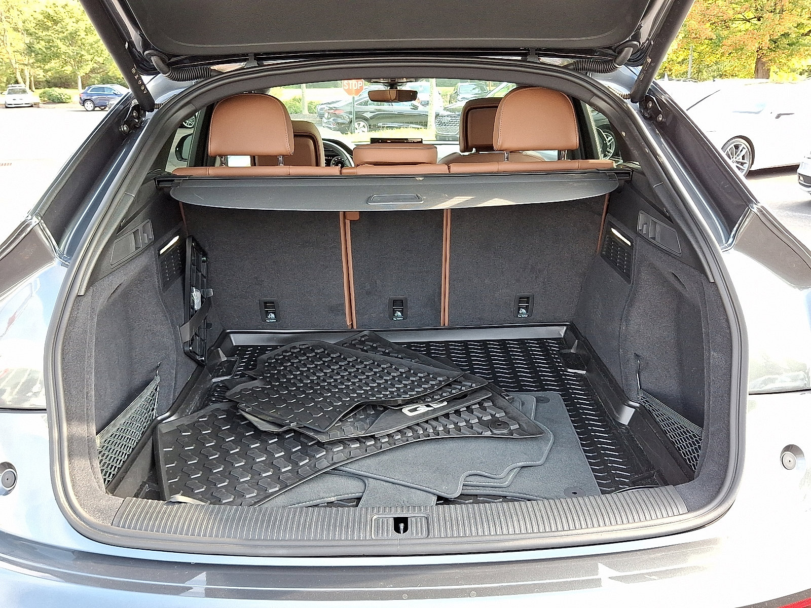 Certified 2025 Audi Q5 2.0T Premium Plus image 32