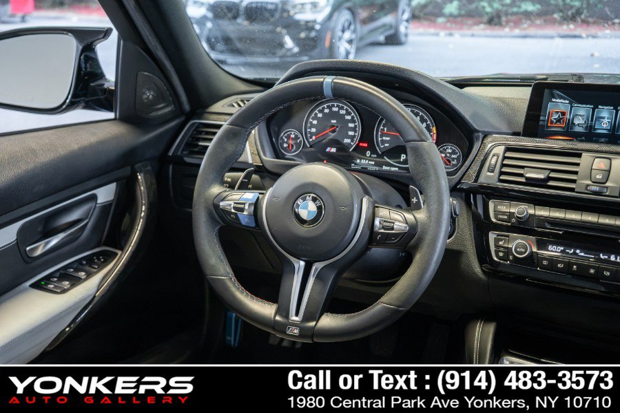 Used 2017 BMW M3 RWD image 45
