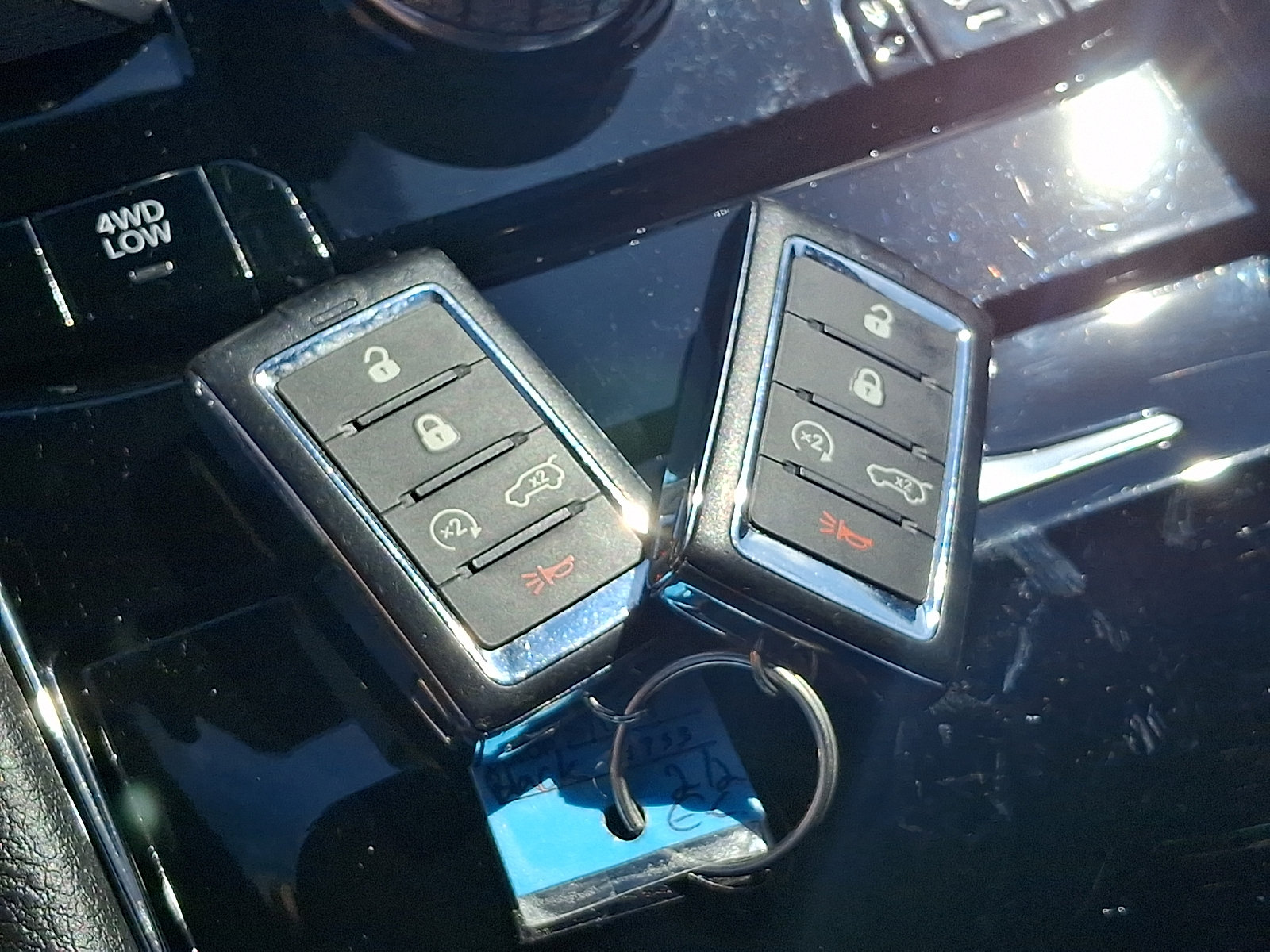 Used 2023 Jeep Grand Cherokee Summit AWD/4WD image 28