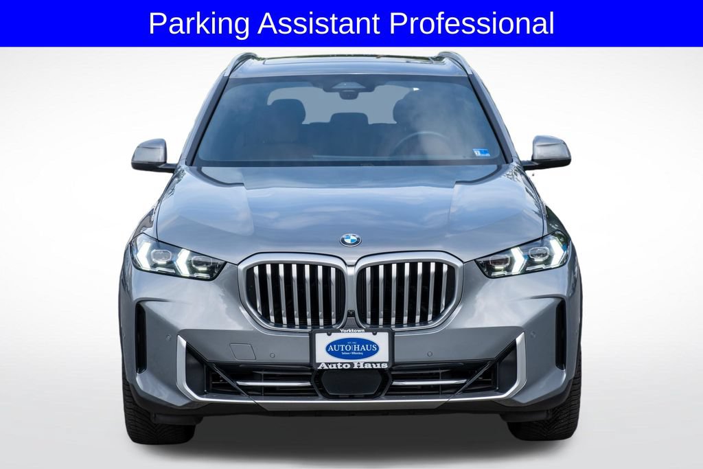 Used 2024 BMW X5 xDrive40i w/ Premium Package AWD/4WD image 11