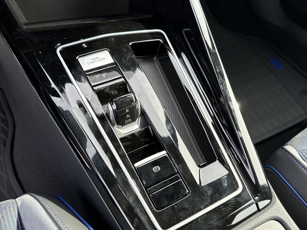 New 2026 Volkswagen Golf w/ Euro Style Package image 19