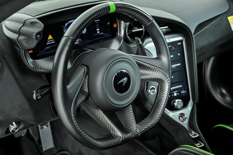 Used 2024 McLaren 750S Spider RWD image 24