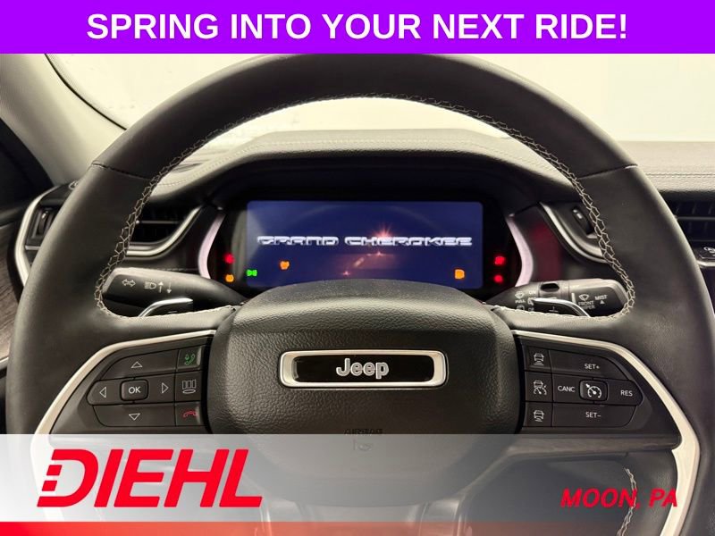 Certified 2023 Jeep Grand Cherokee L Limited w/ Black Appearance Package image 28