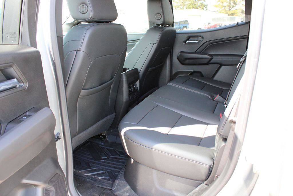 New 2026 GMC Canyon Elevation w/ Convenience Package RWD image 11