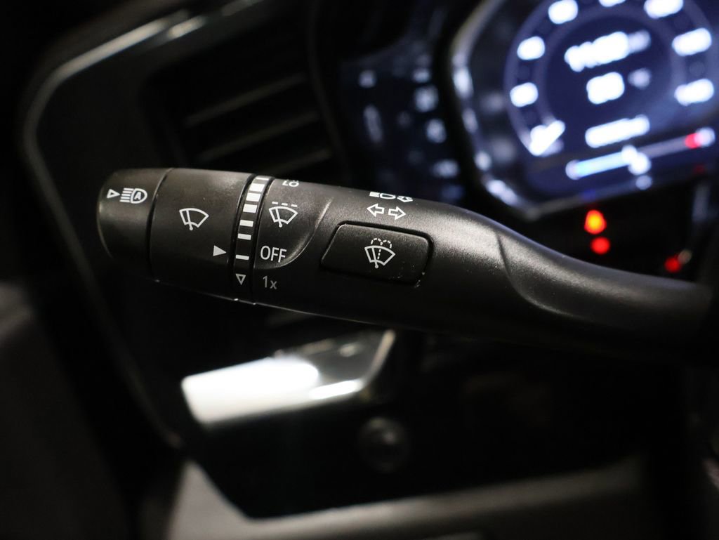 Used 2023 GMC Sierra 1500 SLT w/ SLT Convenience Package image 34