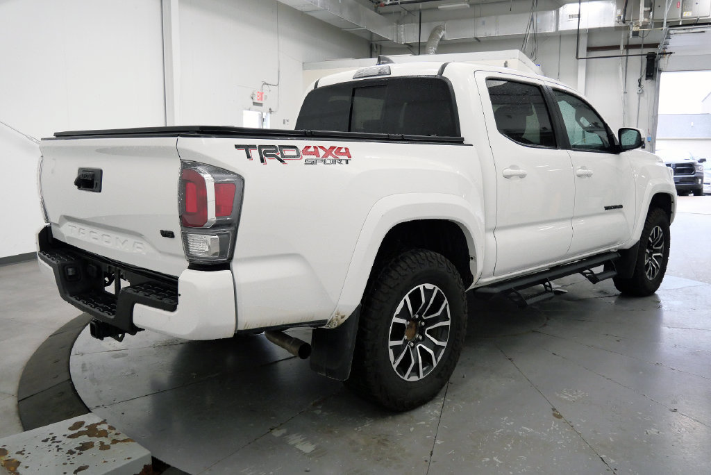 Used 2023 Toyota Tacoma TRD Sport AWD/4WD image 8