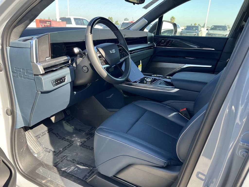 New 2026 Cadillac Escalade IQL Sport 2 image 9