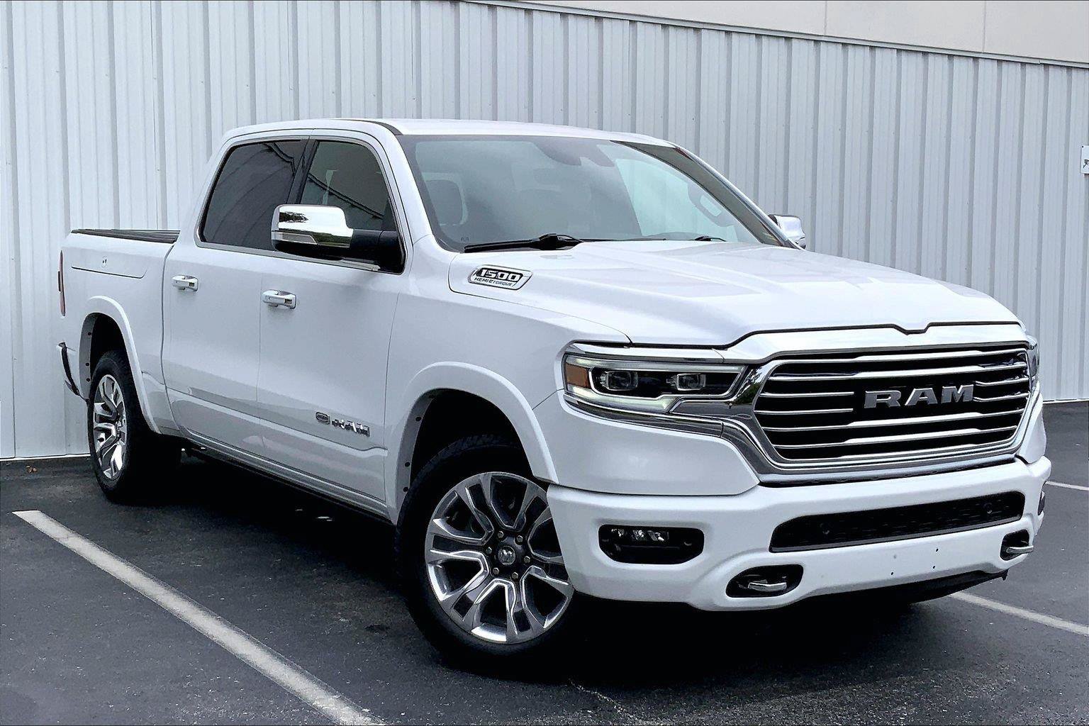 Used 2022 RAM 1500 Limited AWD/4WD image 32