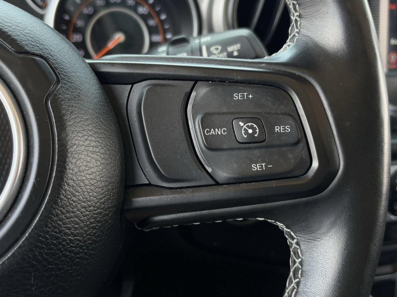 Used 2023 Jeep Wrangler Sport AWD/4WD image 17