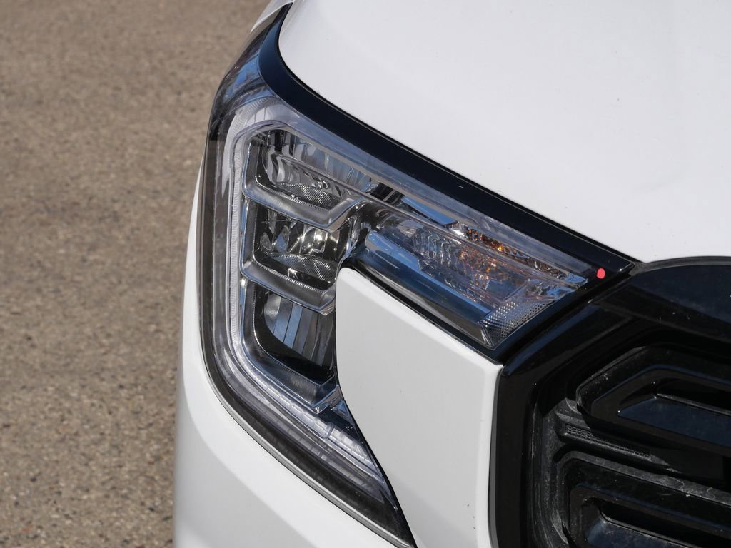 Used 2023 GMC Terrain SLT w/ Tech Package image 3