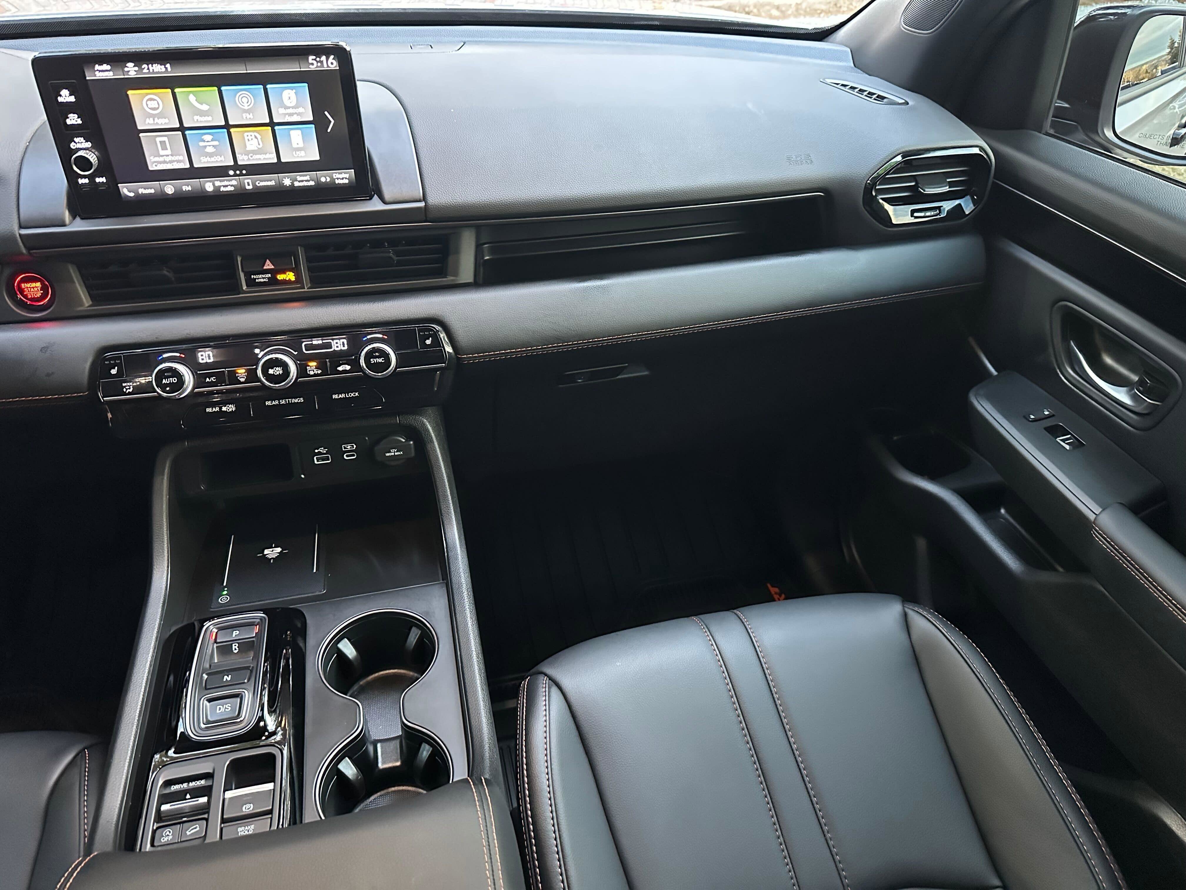 Certified 2024 Honda Pilot TrailSport image 19